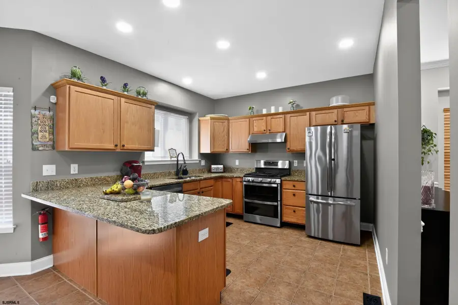 234 E Kennedy Dr, Egg Harbor, NJ 08234 - #3