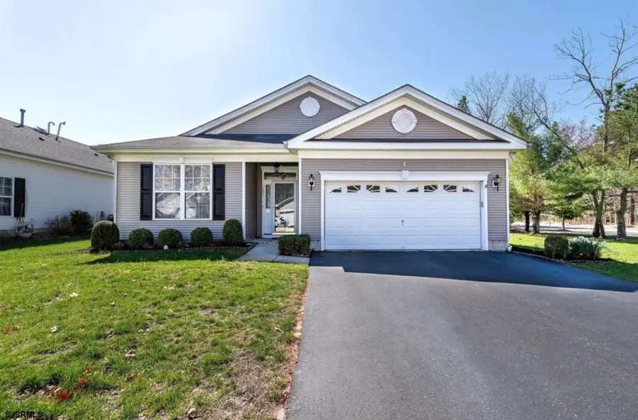 101 Newcastle Ct, Galloway, NJ 08205 - #2