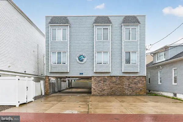22 S Washington Ave #2, Margate, NJ 08402