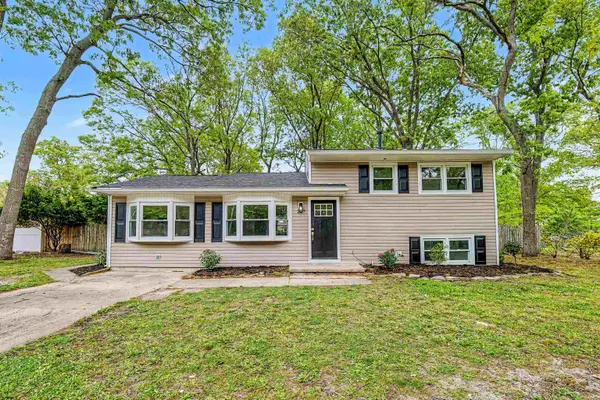 235 Terry Lane, Egg Harbor City, NJ 08205