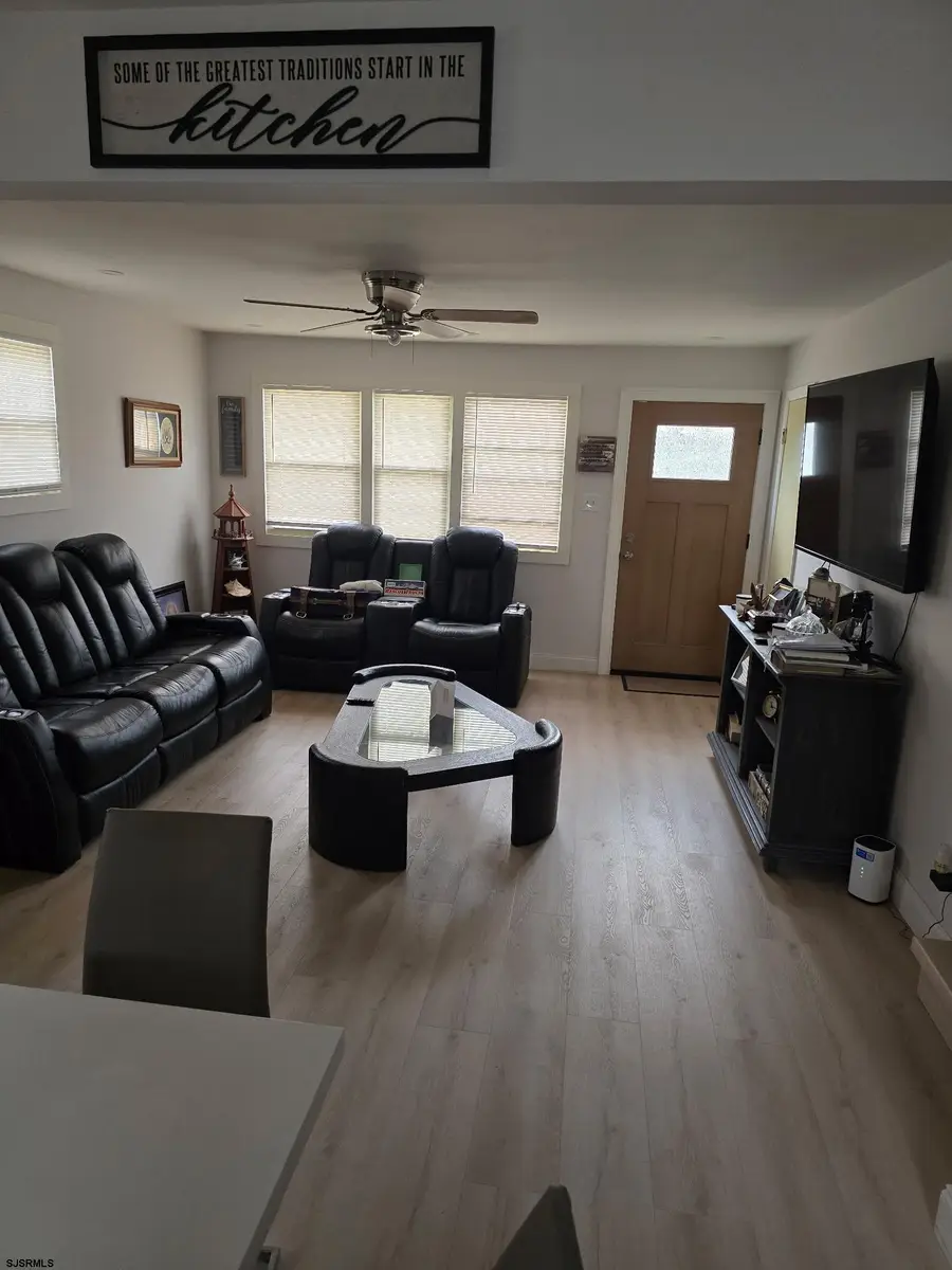 1121 N Michigan Ave, Atlantic City, NJ 08401-9999 - #3