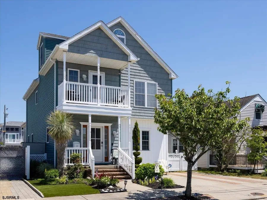 209 N Hanover Ave, Margate City, NJ 08402 - #3