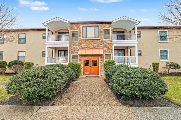 25 N Madison Ave #A 6, Margate, NJ 08402