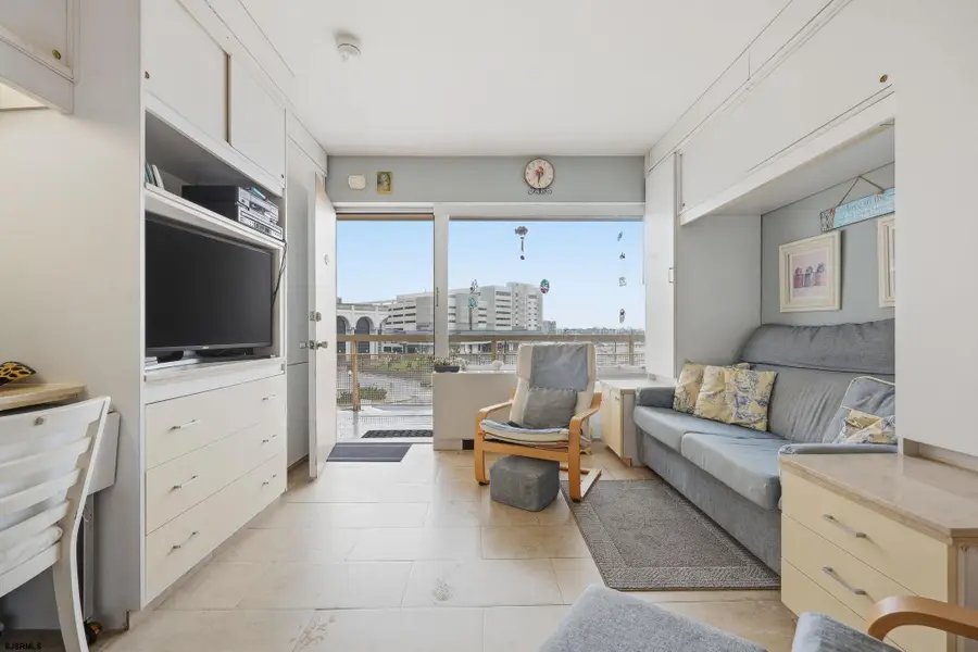 108 S Montpelier #421, Atlantic City, NJ 08401 - #2