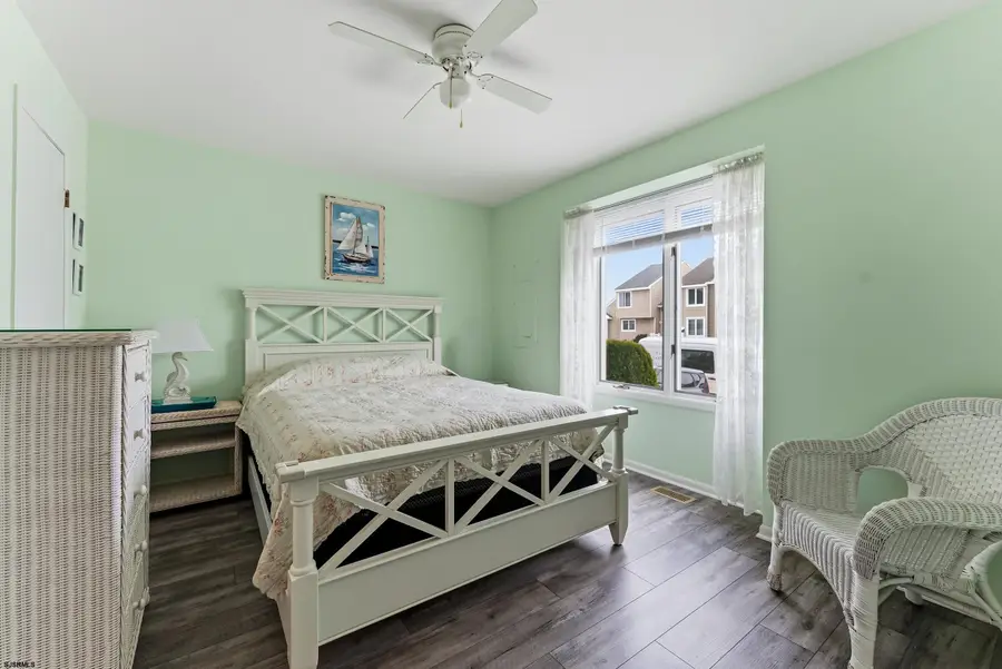 124 E Austin Ave #6, Diamond Beach, NJ 08260 - #3