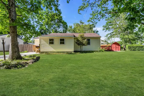 6359 Monmouth Dr, Hamilton Township, NJ 08330