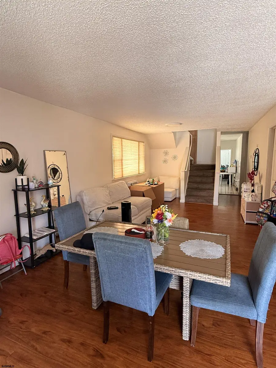 208 S Hampden Ct, Pleasantville, NJ 08232 - #3