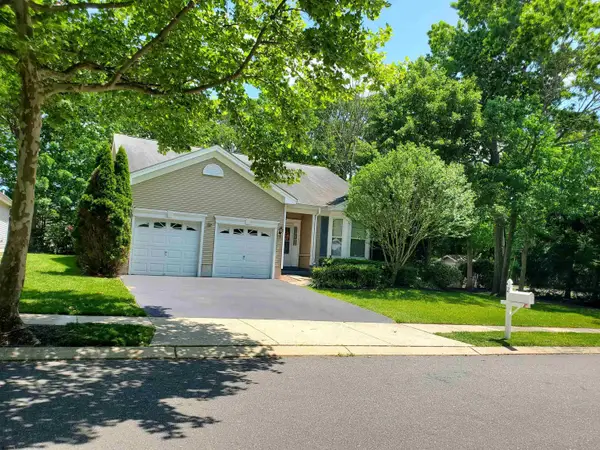 2 Derby Dr, Galloway Township, NJ 08205-6800