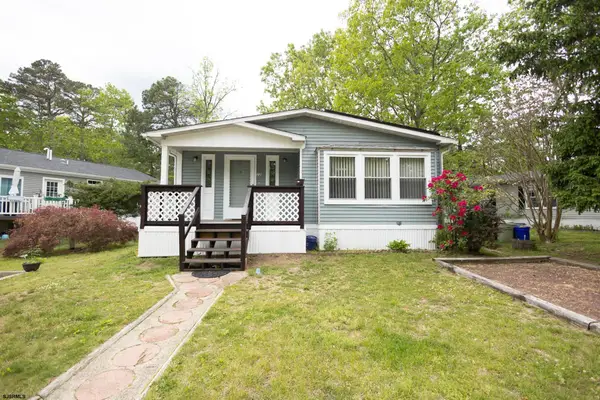 22 Hickory Ln, Mays Landing, NJ 08330-001