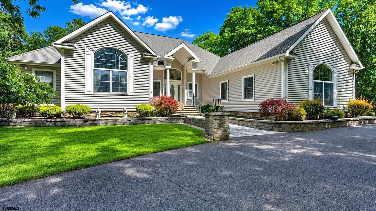227 Galley Ct, Absecon, NJ 08205 - #1