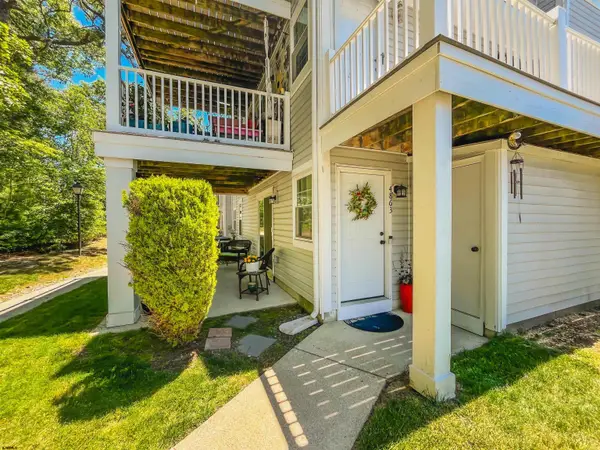 4863 Bayberry Pl #227, Hamilton Township, NJ 08330