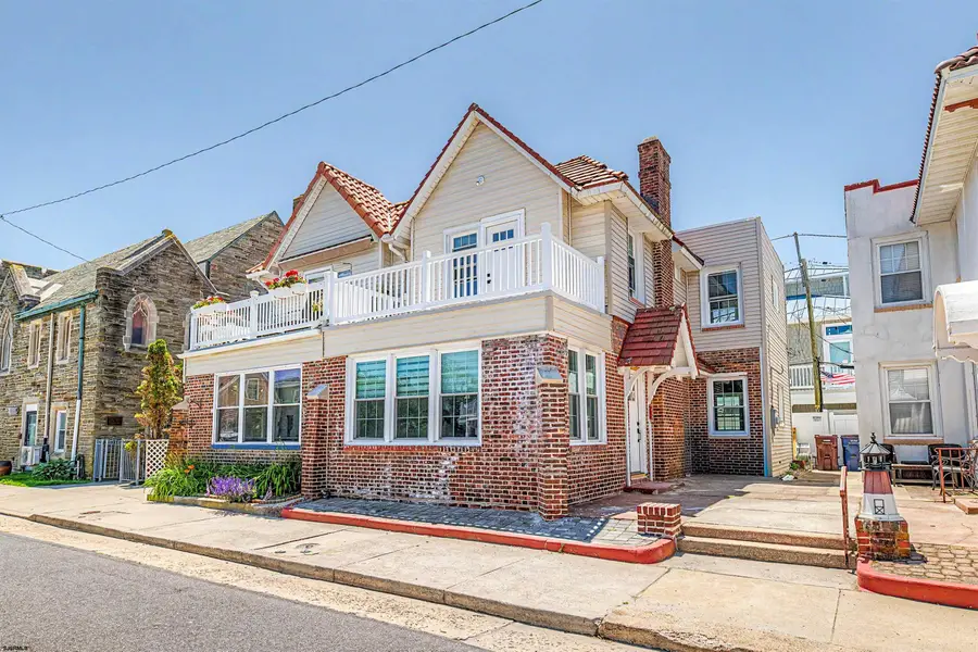 22 S Avolyn Ave, Ventnor City, NJ 08406 - #2