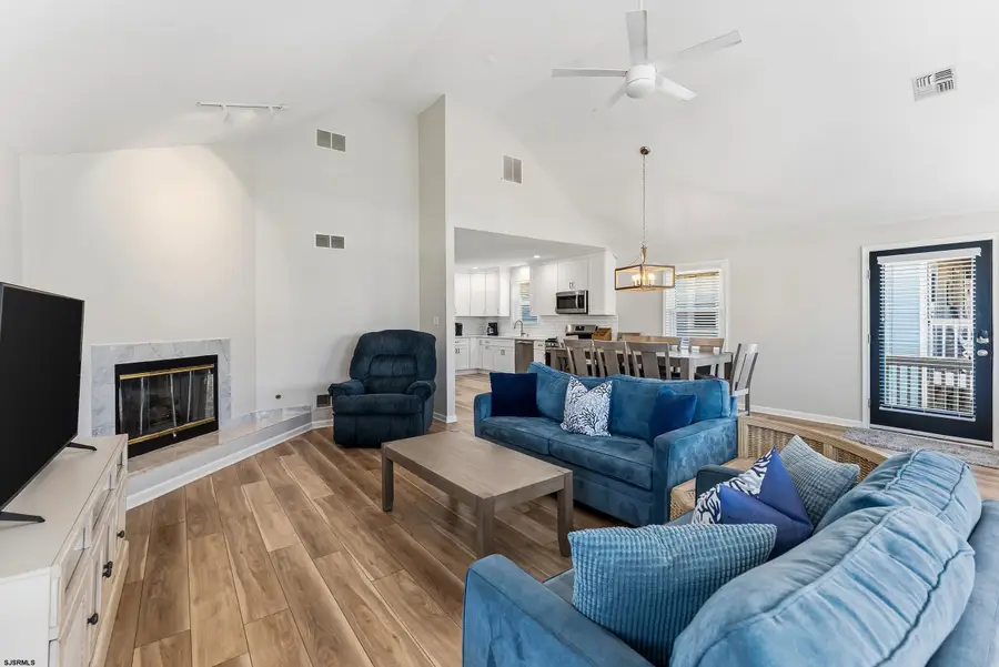 814 E 7th Street #2nd Floor, Ocean City, NJ 08226 - #3
