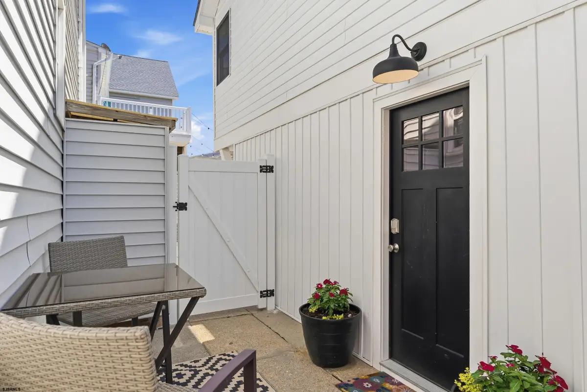 814 E 7th Street #Rear Cottage, Ocean City, NJ 08226 - #1