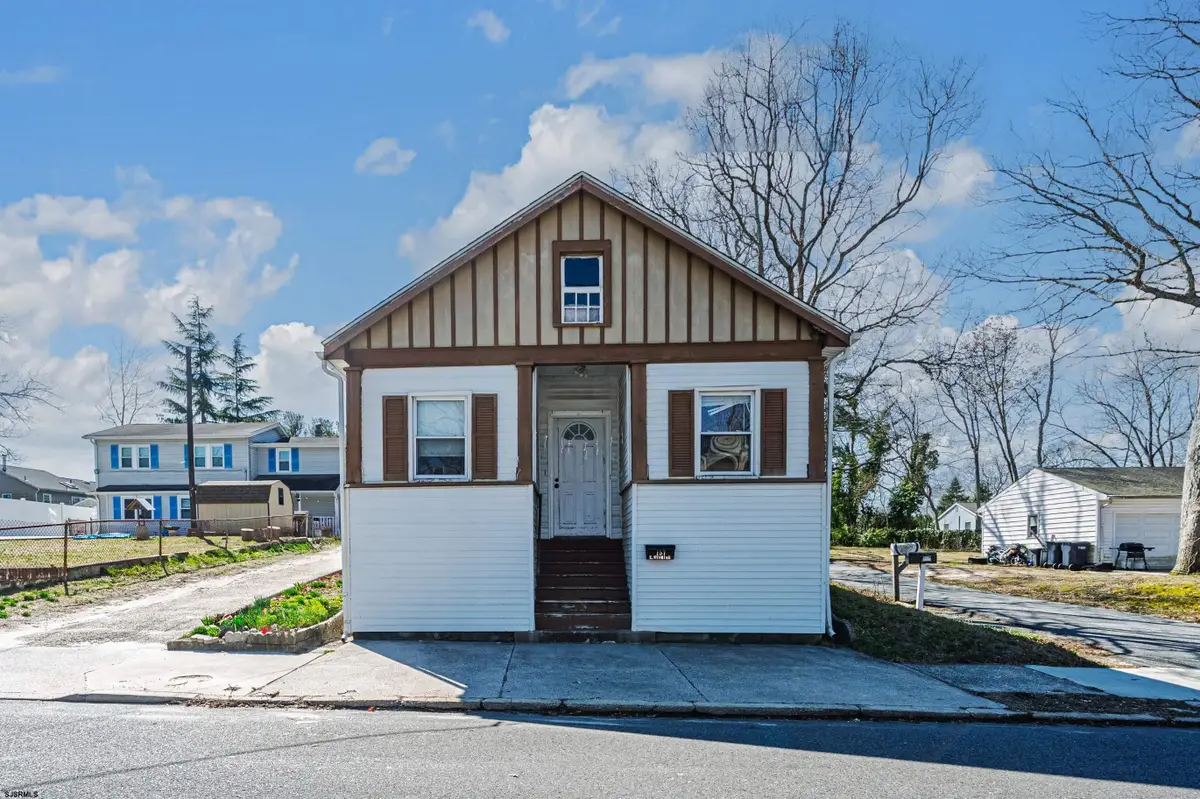 157 E Wyoming Ave, Absecon, NJ 08201 - #1