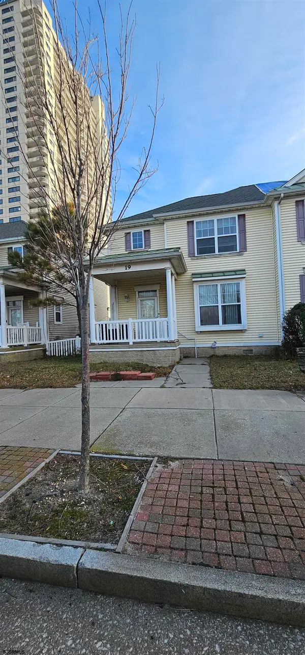 21 N New Hampshire Ave, Atlantic City, NJ 08401