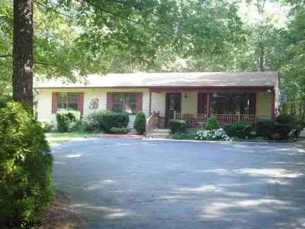 117 Crestview Ave, Galloway Township, NJ 08205
