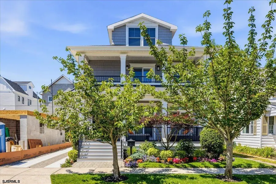 108 N Pembroke Ave, Margate City, NJ 08402 - #2