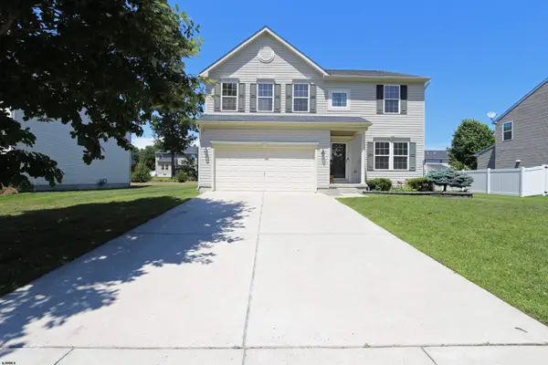 17 Rembrandt Way, Mays Landing, NJ 08330