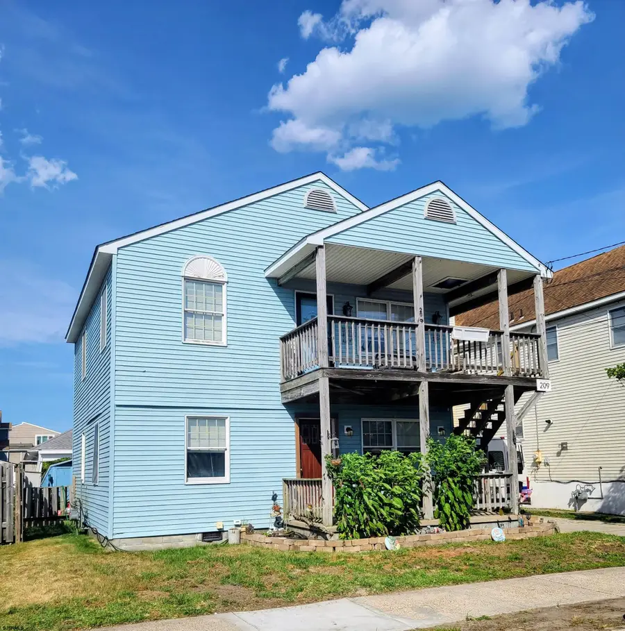 209 N Dudley Ave, Ventnor City, NJ 08406 - #2