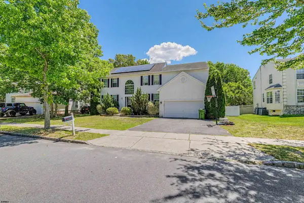 7 Equestrian Road, Egg Harbor Township, NJ 08234
