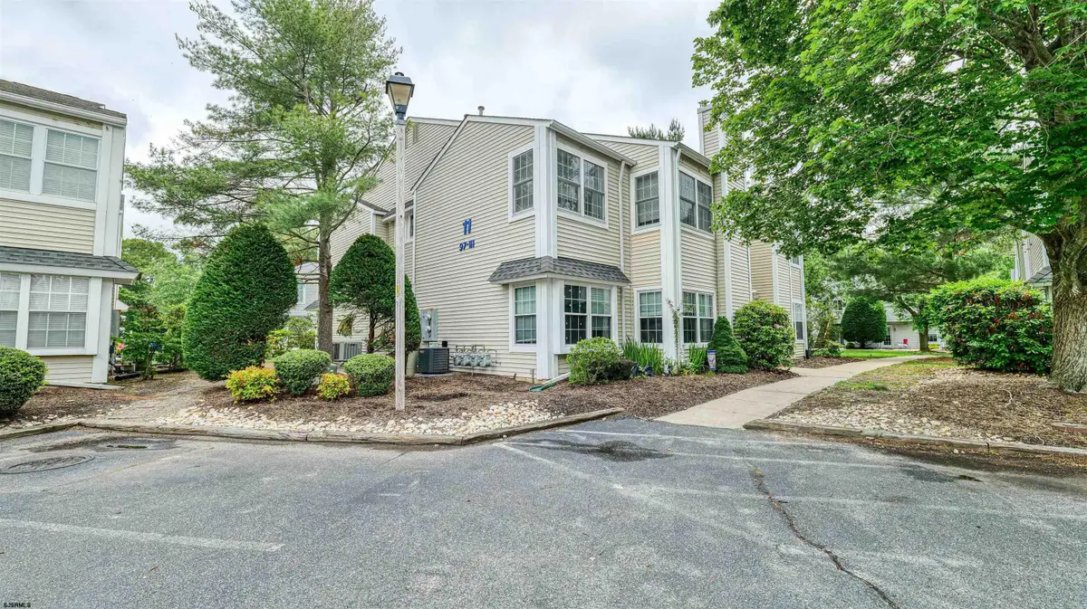 109 Driftwood Ct #109, Galloway, NJ 08205 - #1