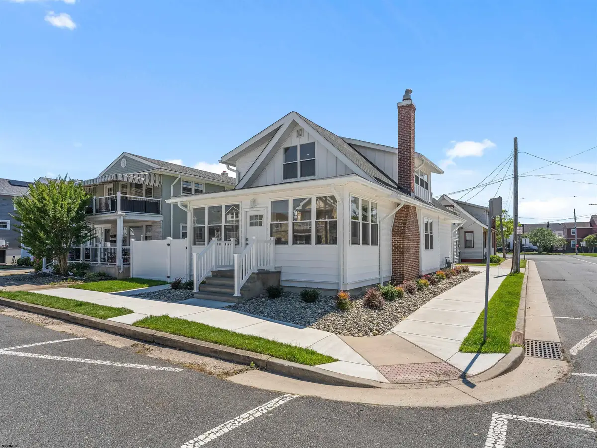 122 N Melbourne Ave, Ventnor City, NJ 08406 - #1