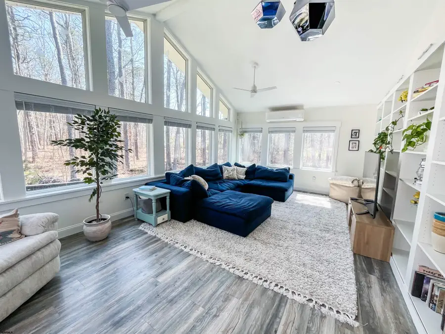 708 S 2nd Ave, Absecon, NJ 08205 - #3