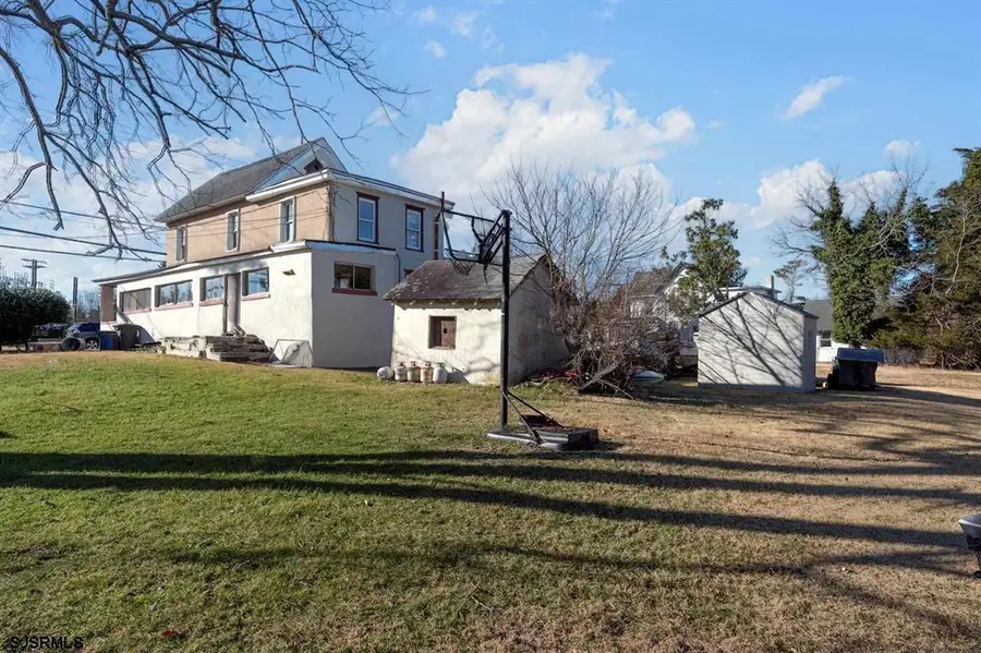 606 W Ocean Heights Ave, Linwood, NJ 08221 - #3