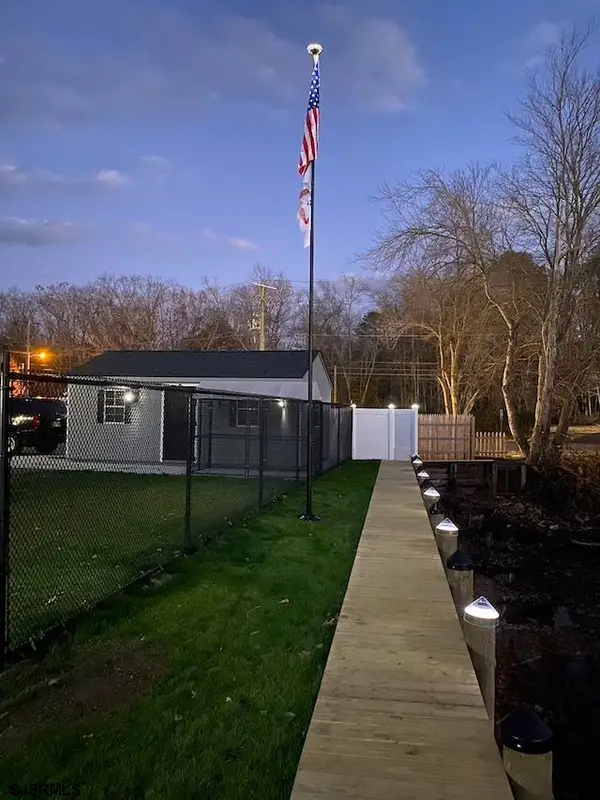 6344 Monmouth Drive, Mays Landing, NJ 08330-1118