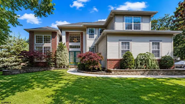 207 Easton Ct, Egg Harbor Township, NJ 08234