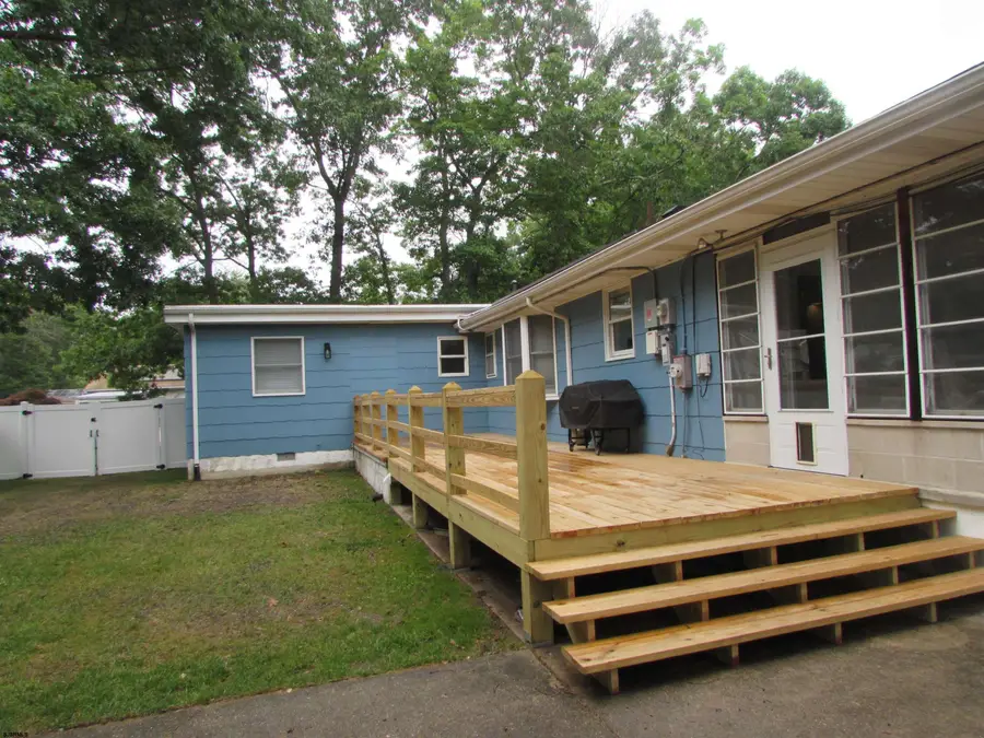 27 Poplar Ave, Egg Harbor, NJ 08234 - #3