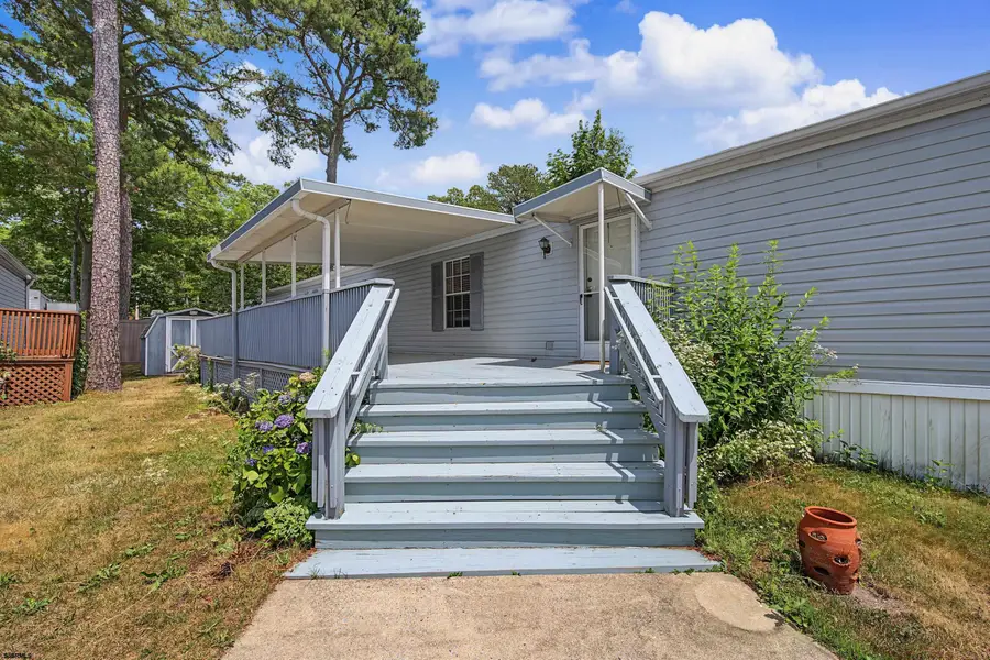 443 S 6th Unit 103 Ave, Galloway, NJ 08205 - #2