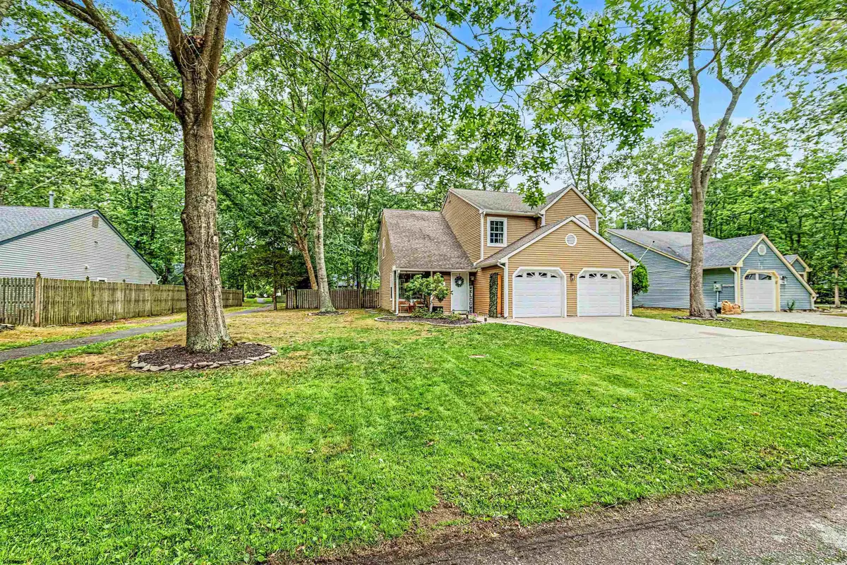 743 Ravenwood Dr, Smithville, NJ 08205 - #1