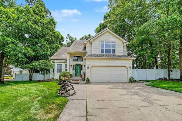 447 Delaware Ave, Egg Harbor Township, NJ 08234
