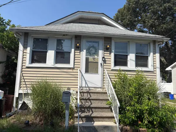 107 E Revere, Northfield, NJ 08225