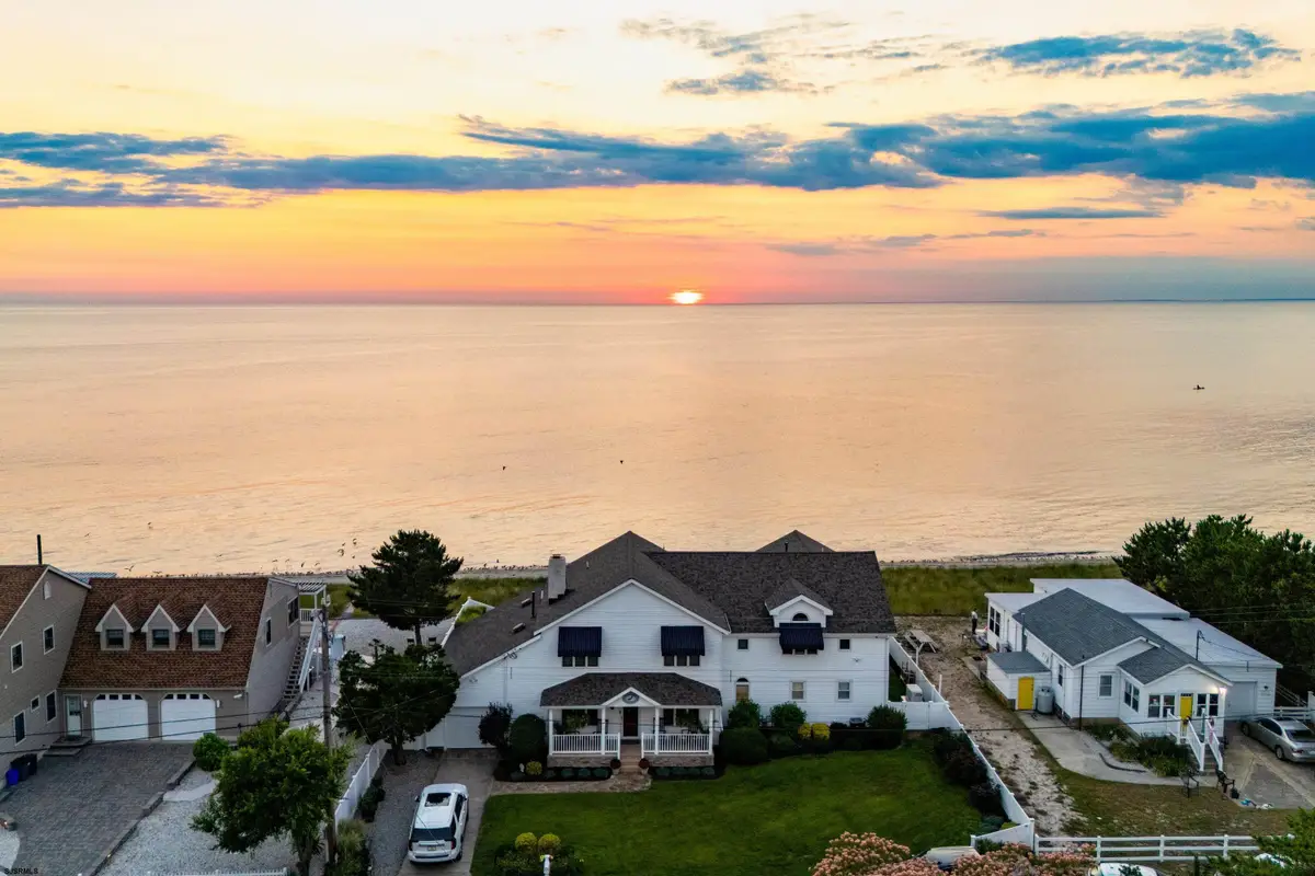 5 Delaware Ave, Villas, NJ 08251 - #1