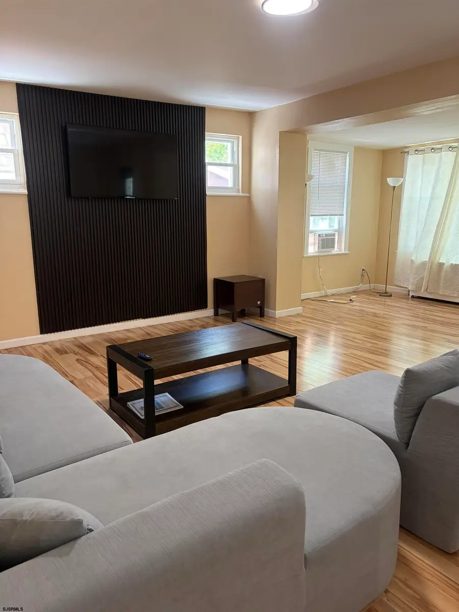 25 N Aberdeen Pl, Atlantic City, NJ 08401 - #3