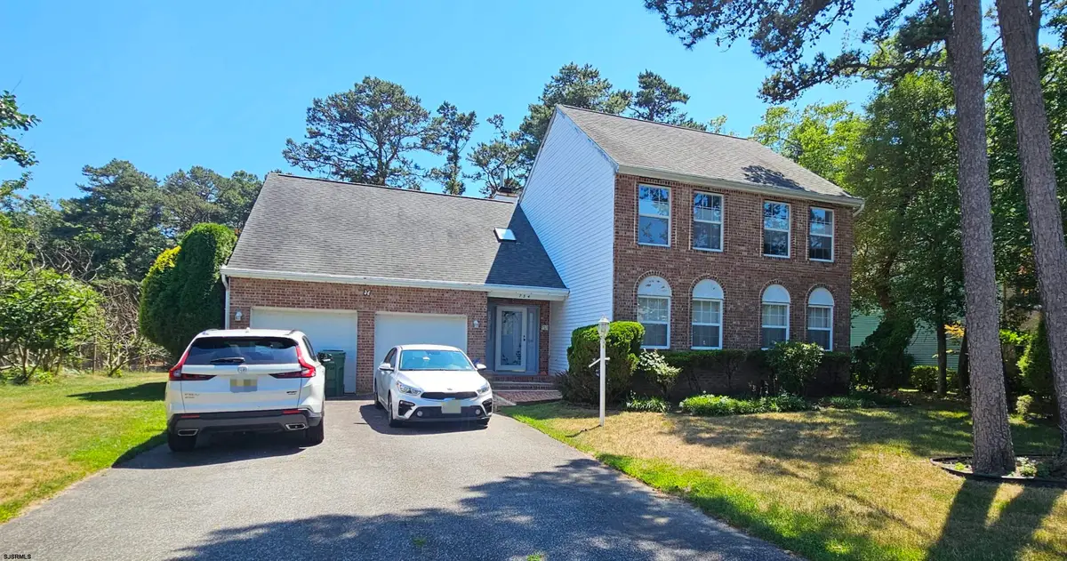 734 E Village Dr, Absecon Highlands, NJ 08205 - #1