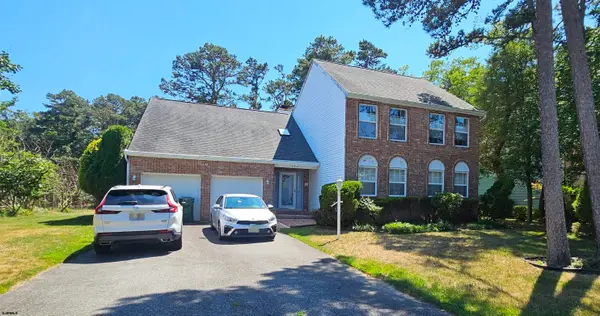 734 E Village Dr, Galloway Township, NJ 08205