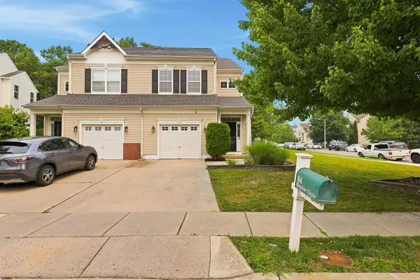 64 Meadow Circle Dr, Hamilton Township, NJ 08330