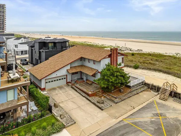103 S 35th Ave, Longport, NJ 08403