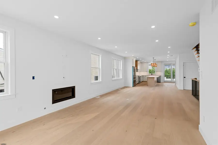 10 N Newport Ave, Ventnor City, NJ 08406 - #2