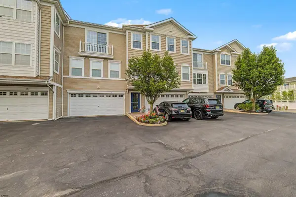 6 Bayside Dr #6, Somers Point, NJ 08244