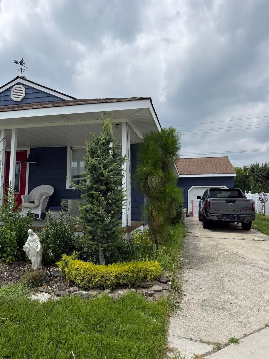 611 Kingsley Dr, Ventnor City, NJ 08406 - #2