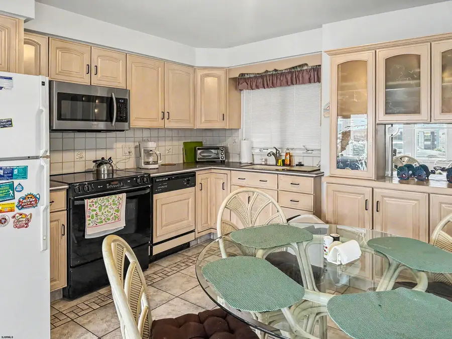 612 14th Street #1, Ocean City, NJ 08226 - #3