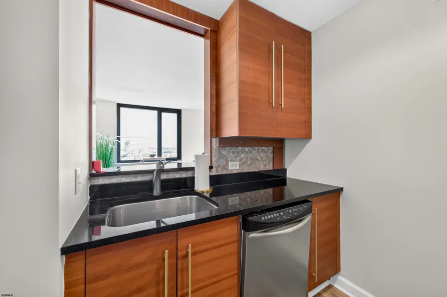 526 Pacific #907, Atlantic City, NJ 08401 - #3