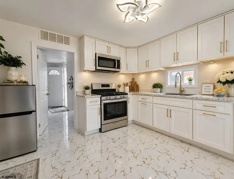 530 N Harrisburg Ave, Atlantic City, NJ 08401-1108 - #3
