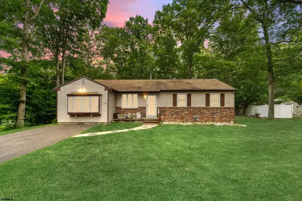 217 E Ridgewood Ave, Galloway Township, NJ 08205