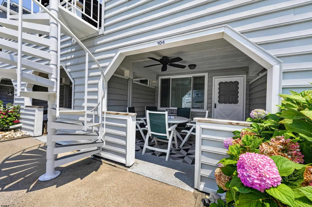 9510 Amherst Ave #104, Margate City, NJ 08402 - #1